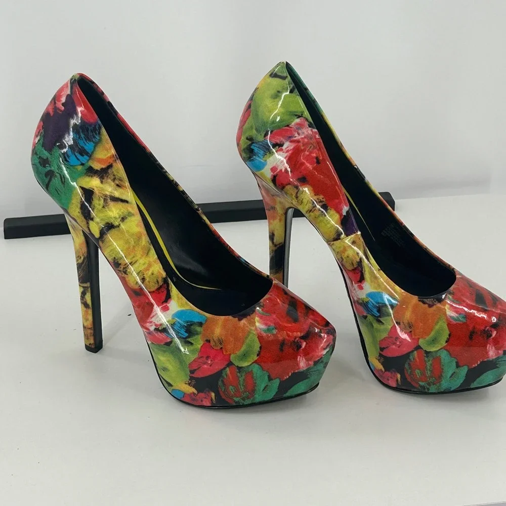 Steve Madden Dejavu Floral Platform Pumps Multi Color Patent Stiletto Heels 8M